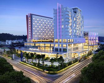 Mercure Samarinda - סמרינדה - בניין