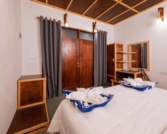Vacanza Mathiveri - Mathiveri - Habitación