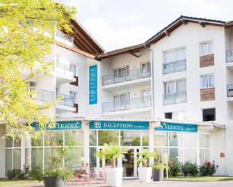 Comfort Aparthotel Divonne La Versoix - Divonne-les-Bains - Edificio