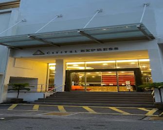 Cititel Express Penang - George Town - Building