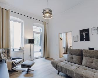 Charmanter Altbau in City Nähe - Osnabrück - Living room