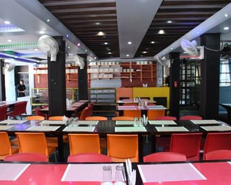 Hotel Shivay - Kausani - Restaurant