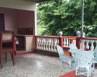 Villa Margarita - Soroa - Balcón