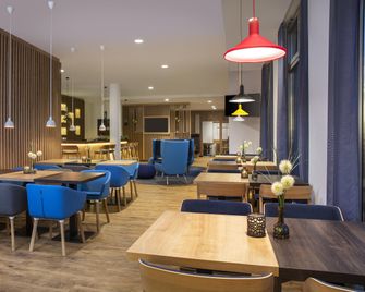 Holiday Inn Express Baden - Baden By IHG - Baden-Baden - Dining room