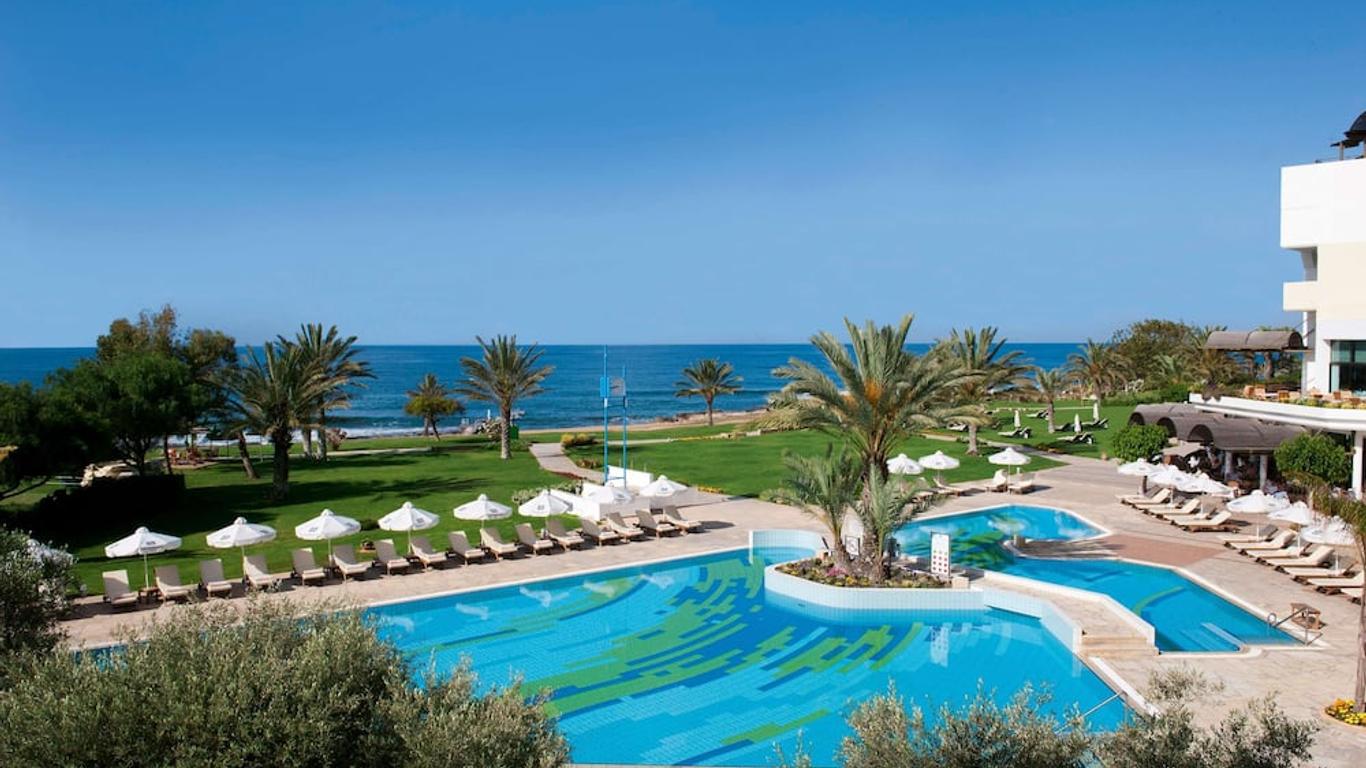 Constantinou Bros Athena Royal Beach Hotel
