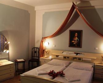 Hotel Trumf - Mladá Boleslav - Bedroom