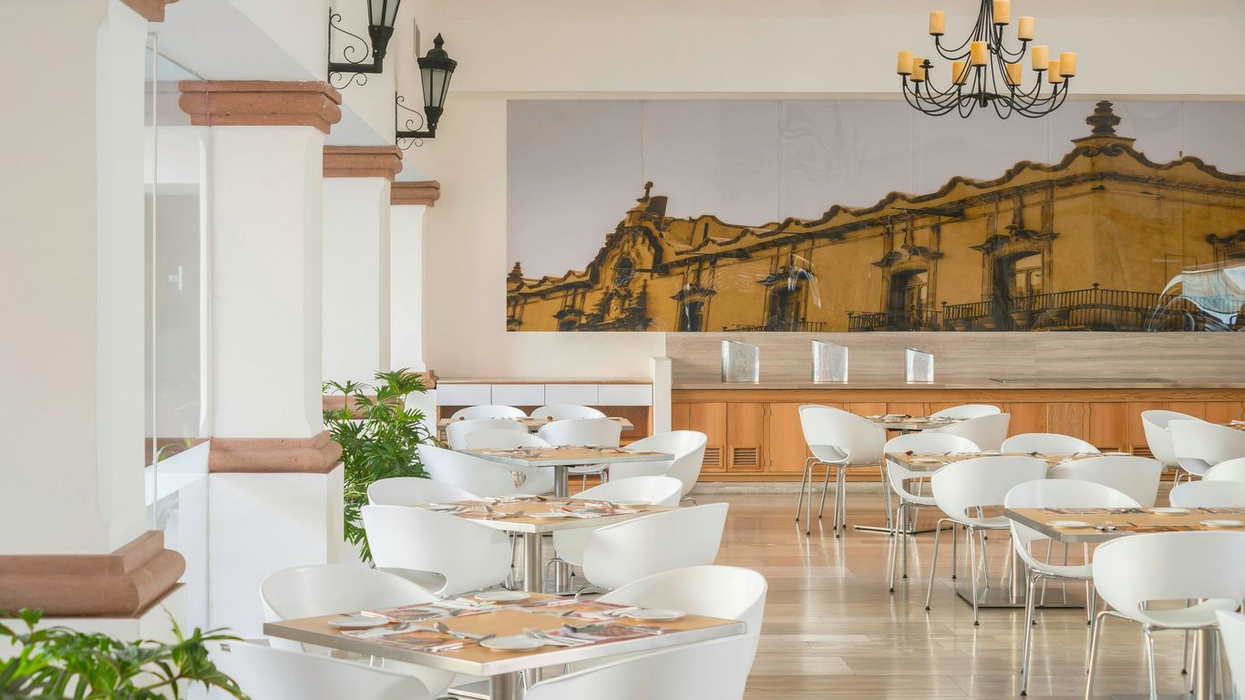 Fiesta Inn Queretaro