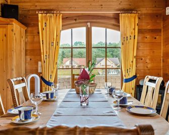 Das Alpenhaus an der Ems - Dorpen - Eetruimte