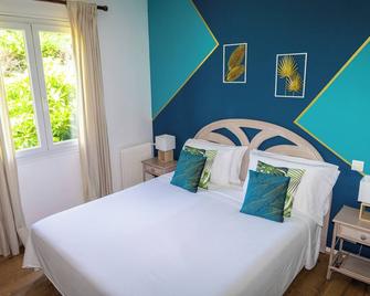 Hotel Les Oliviers - Draguignan - Habitación