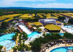 Flat Lacqua Diroma III - Um Verdadeiro Resort!!! - Caldas Novas - Pool