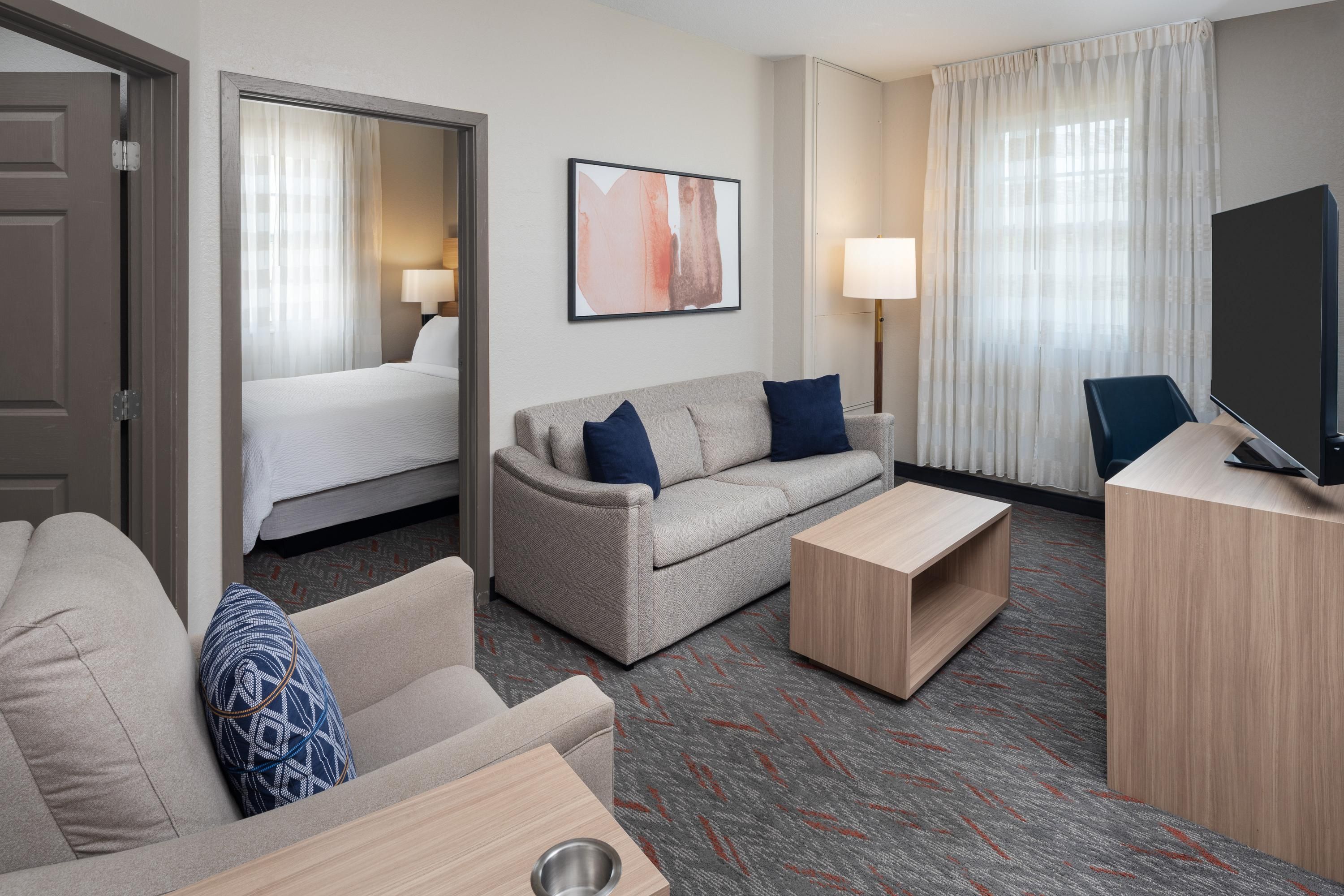 Candlewood Suites Miami - Doral By IHG - Doral - Wohnzimmer