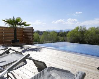 Grandhotel Niederösterreichischer Hof - Lanzenkirchen - Piscină