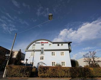 Pension Elisabeth - Rooms & Apartments - Salzburg - Bina