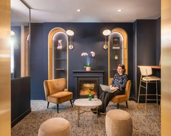 Mercure Versailles Paris Ouest - Le Chesnay - Lounge