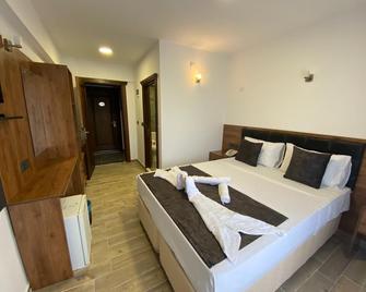 Atas Aqua Otel Avsa - Marmara - Bedroom