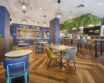 Travelodge Barcelona Poblenou - Barcelona - Restaurante