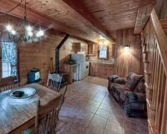 Les Chalets sur le Cap - Beaupre - Dining room