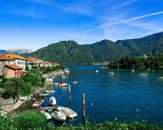 Lake View Cori Apartments - Menaggio - Outdoors view