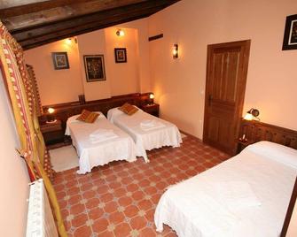 Casa Rural Calderon de Medina III for 9 people - Siete Iglesias de Trabancos - Bedroom