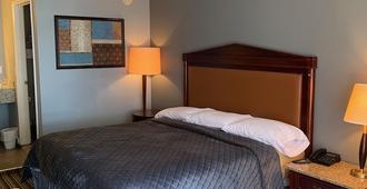 Safari Inn - Murfreesboro - Bedroom