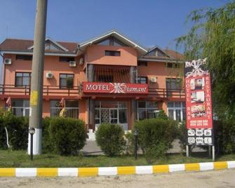 Motel Diamant - Amara - Edificio