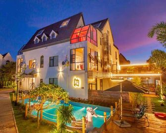Haiyiran Holiday Hotel - Beihai - Byggnad