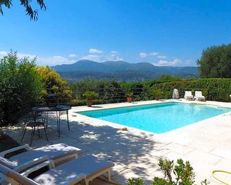 Les collines de St Paul - Saint-Paul-de-Vence - Bazén