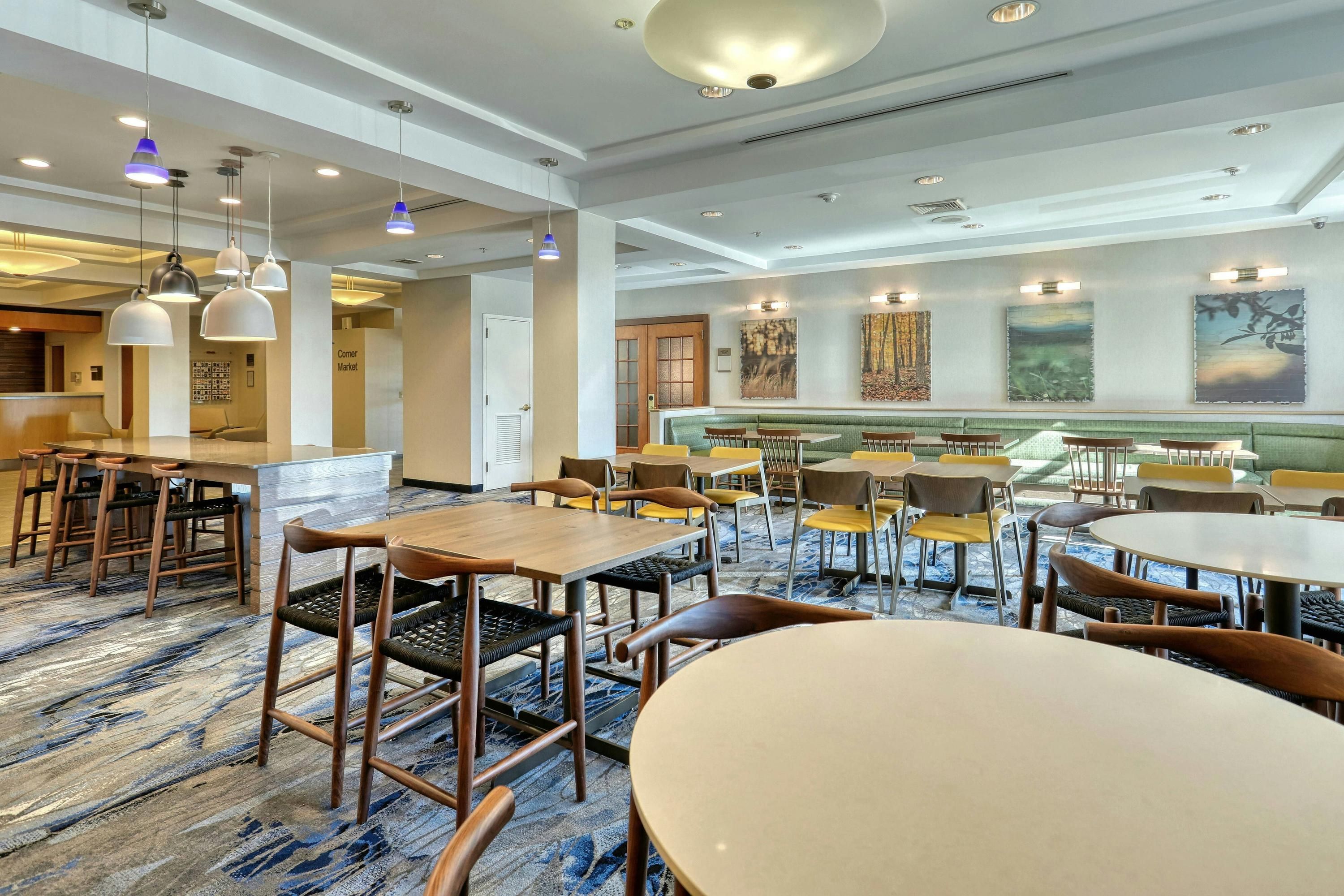 Fairfield Inn & Suites by Marriott Woodbridge - Avenel - Restaurant