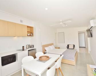 Kalbarri Visions - Kalbarri Wa - Kalbarri - Dining room