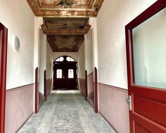 Maison & Mood Apartments Colditz I Design Studios - Colditz - Pasillo