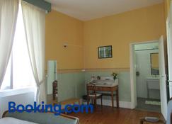 Clos Muneau - Aiguillon - Bedroom
