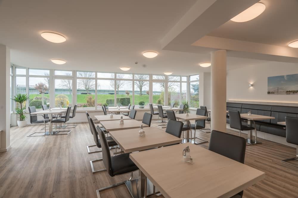 هوتل كريسما - دوسيلدورف - مطعم