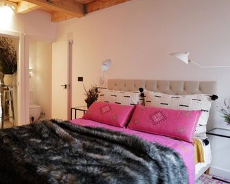Casa Alana - Polientes - Bedroom