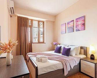 Stay Inn Apartments On Amiryan 4-6 - Yerevan - Bedroom