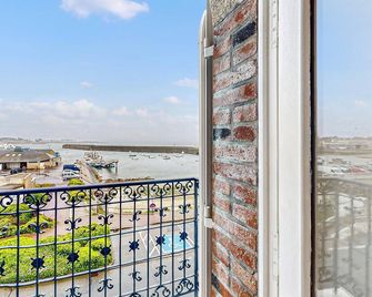 2 Bedroom Beautiful Home In Quiberon - Quiberon - Parveke