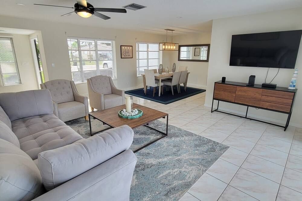 Paradise Waterfront-Jacuzzi-heated Pool-Games Family Home-5min to beach, BBQ - Fort Lauderdale - Sala