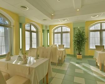 Oberteich Lux - Kaliningrad - Ravintola