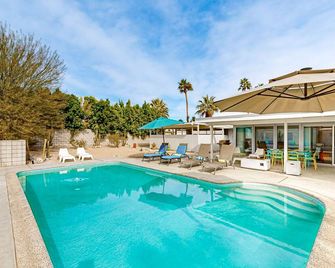 Nicola Modern - 68794 - Palm Springs - Pool