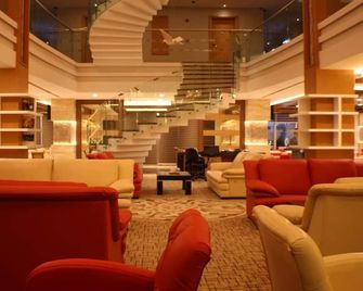Fourway Hotel Spa & Restaurant - Dortyol - Sala de estar