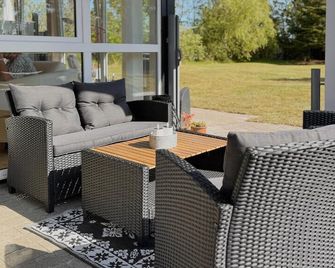 Vakantiehuis Vlakbij Zee En Gezellig Sæby - Sæby - Binnenhof