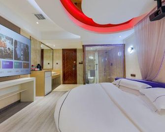 Huihe Hotel (Changsha Wanjiali Branch) - Changsha - Bedroom