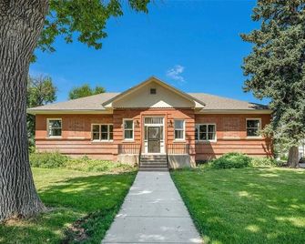 The Grant School, est. 1907 - Fort Morgan - Budova