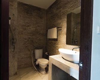 A Hotel Cozy - Chiang Saen - Bagno