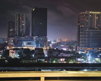 2 BR Apartment Grand Jati Junction Medan view City 12th Floor - Medan - Extérieur