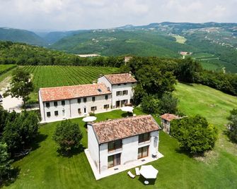 Agriturismo Delo - Verona - Building