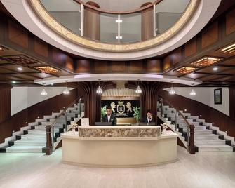 Hotel The Kingsbury - Birtamod - Lobby