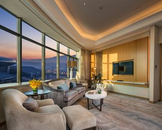 Hilton Urumqi - Ürümqi - Stue