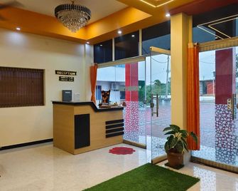 Hotel Sonia Mahi Inn - Nāgercoil - Lobby