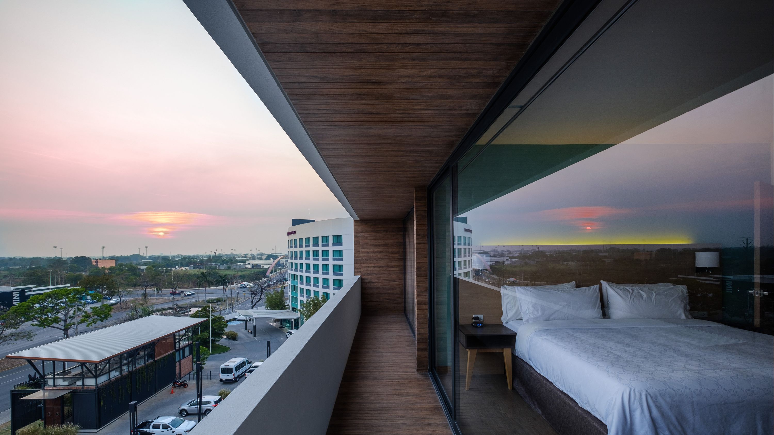 Staybridge Suites Villahermosa By IHG - ויארמוסה - מרפסת