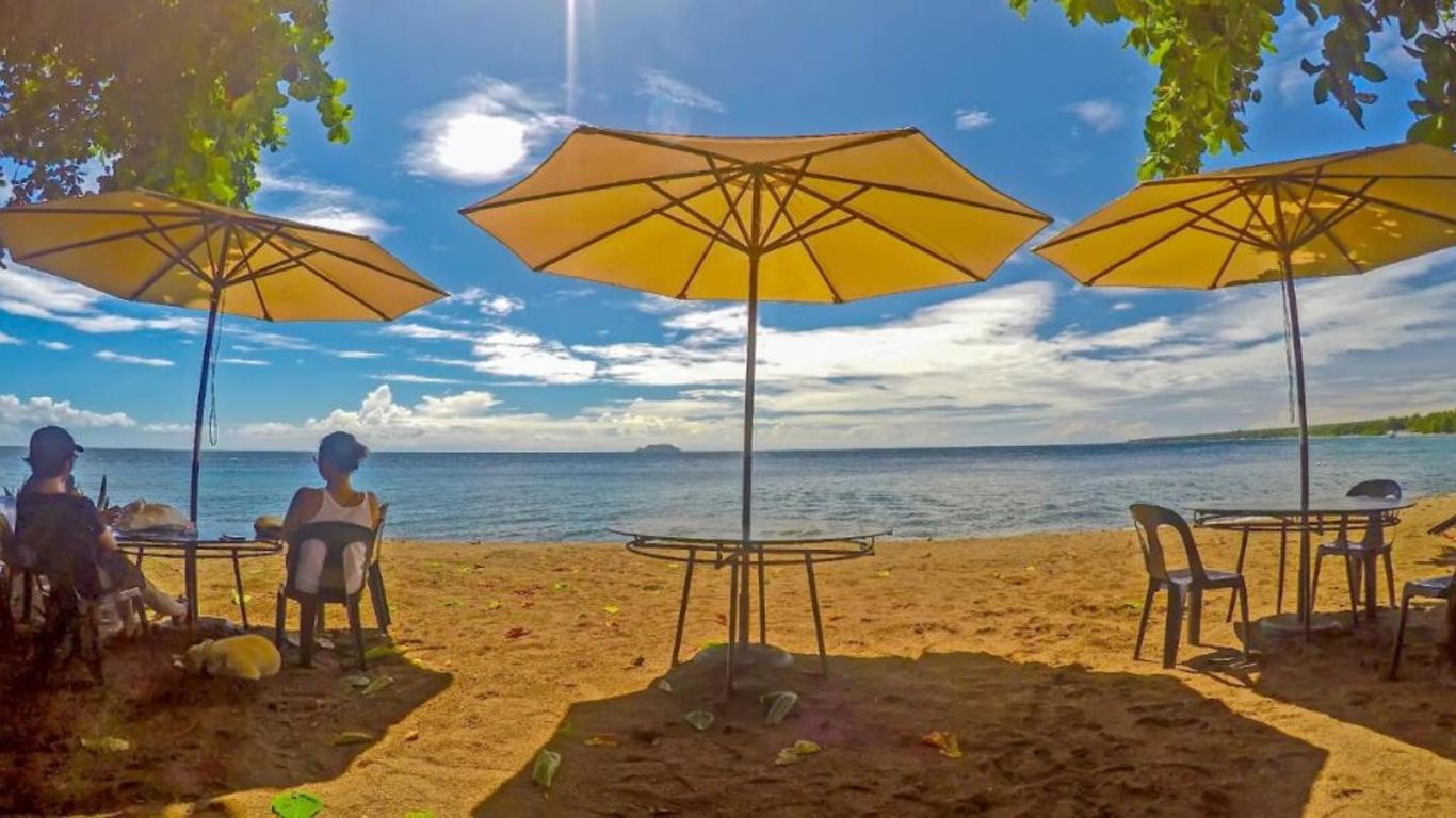 RedDoorz Plus @ Gracey Dive Resort Dumaguete